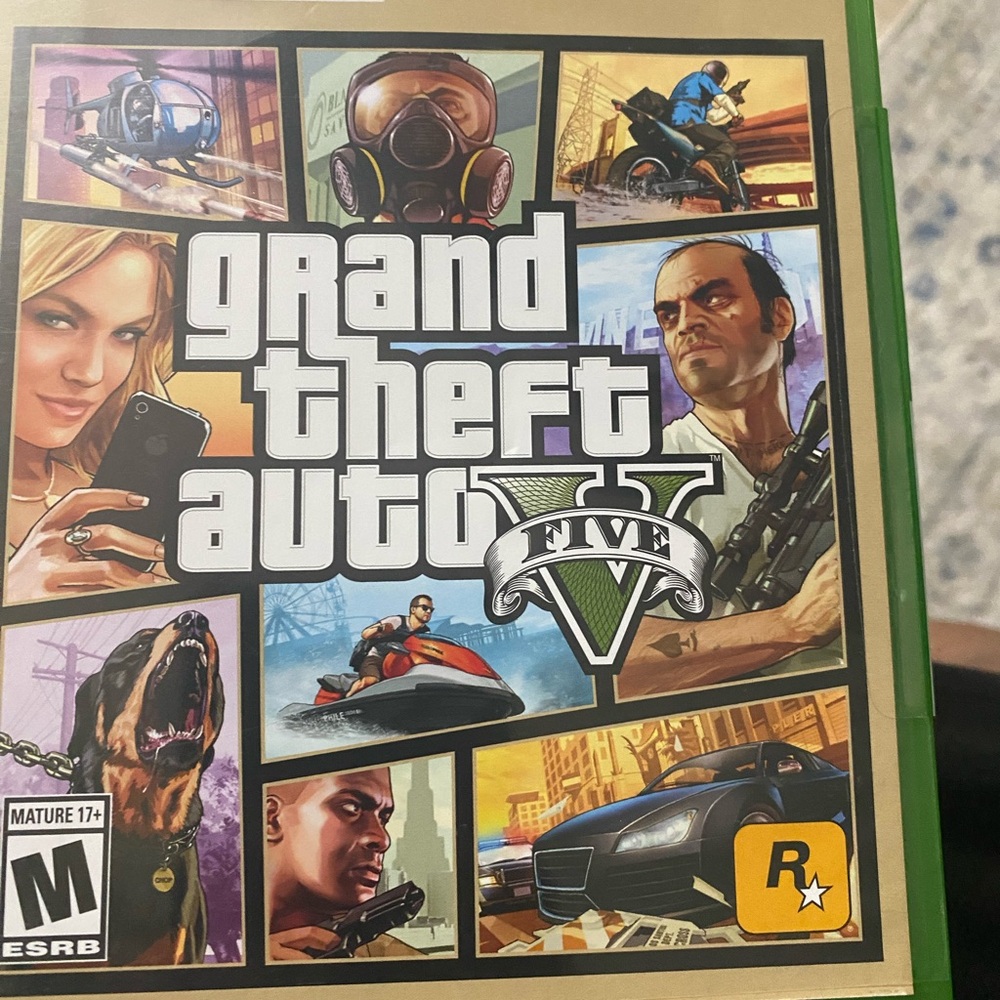 Grand Theft Auto V for Xbox - Green Case